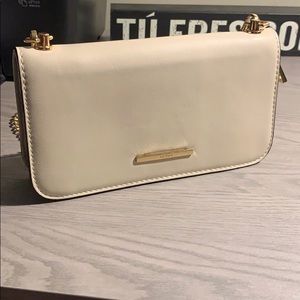 ALDO GLITTER WALLET PURSE With Gold Shoulder Chain